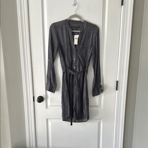 Banana Republic Women's Gray Button-Up Dress